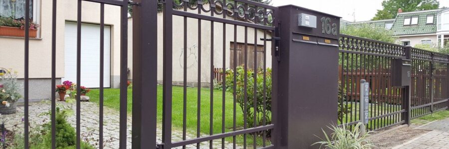 Dwie bramy 2 skrzydłowe oraz furtka w Berlinie