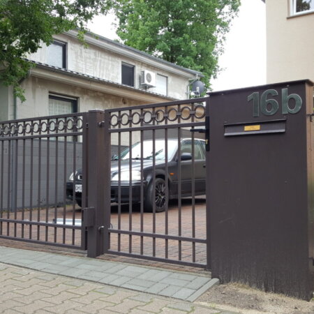 Brama i ogrodzenie – Berlin Brama i ogrodzenie – Berlin